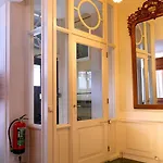 Adolesce Hotel 2*