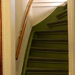 Adolesce أمستردام