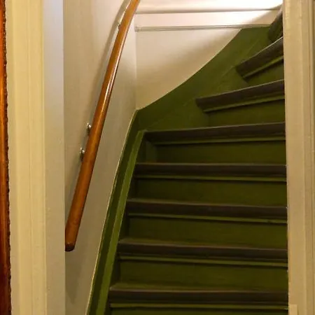 Adolesce Amsterdam