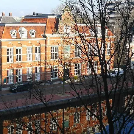 Adolesce Hotel