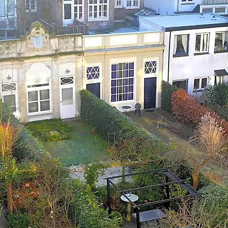 Hotel Adolesce Amsterdam