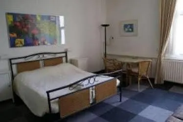 Adolesce Hotel