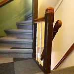 Hotel Adolesce
